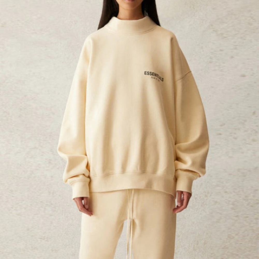 Fear of God Essentials SS21 Pull-Over Mockneck Buttercream FOG-SS21-555 Small